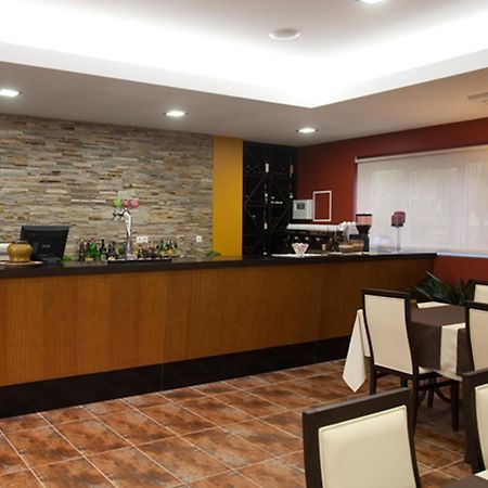 Hotel Pensao Suissa Vale de Cambra Zewnętrze zdjęcie